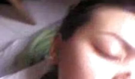 Sesso xxx nonne italiane hard con due ragazze.