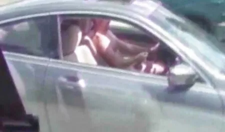 Sesso nella fattoria. nonna vecchia porno