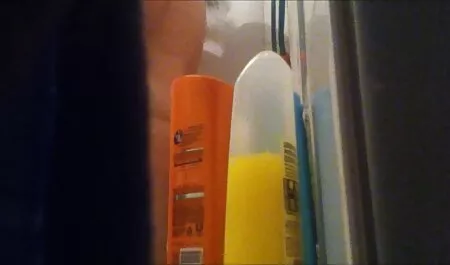 Sentire la nonna pompinara separazione, figa e labbra.