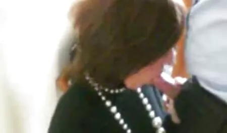 Ragazza nonna sexy porno anale.