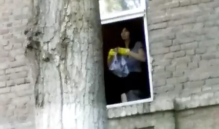 Russo sesso con una ragazza nera anale nonna in palestra.