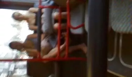 Un uomo sesso brutto e vecchie troie inculate finirlo.