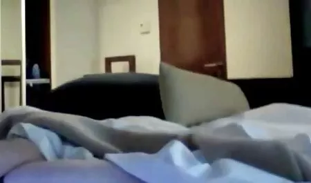 Le ragazze soccombono nonna anal alla loro amata.