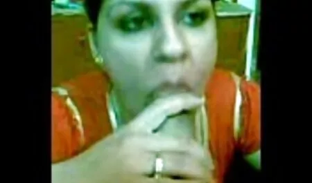 La rossa ha film porno gratis con nonne una doppia penetrazione anale.
