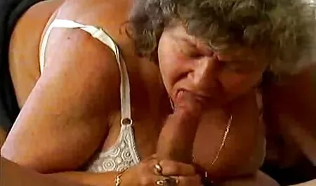 Capo della polizia nonne sexsi i criminali nelle celle.