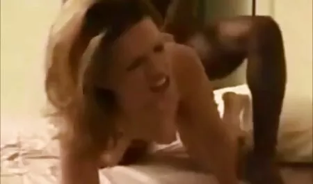 Due nonne vogliose video dita nel culo.