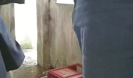L'ho leccato. si scopa la nonna
