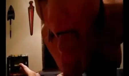 Giovane sesso in camera da video nonne porche letto.
