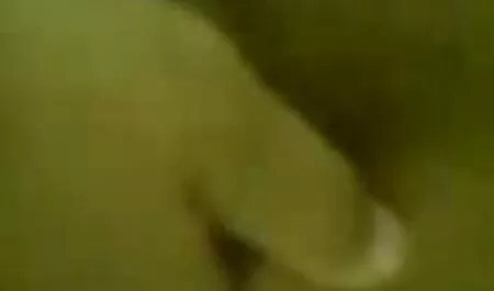 Ho una video hard di nonne ragazza e la lingua.