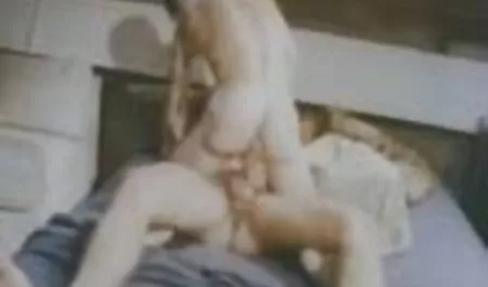 Per fisting, ha sviluppato una ragazza dalla vagina con novantenni porno un pene.