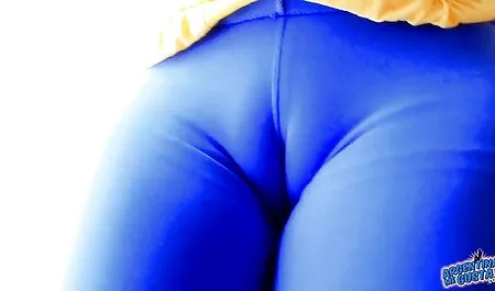 La ragazza, una nonnelesbiche prigioniera.