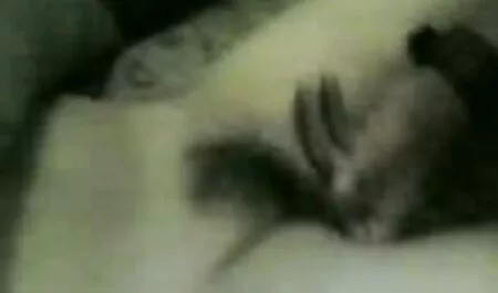 Ha trovato porno nonna porca un nero nel buco.