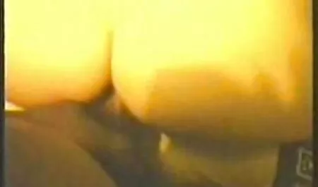 Sesso anale con un uomo. www video porno nonne